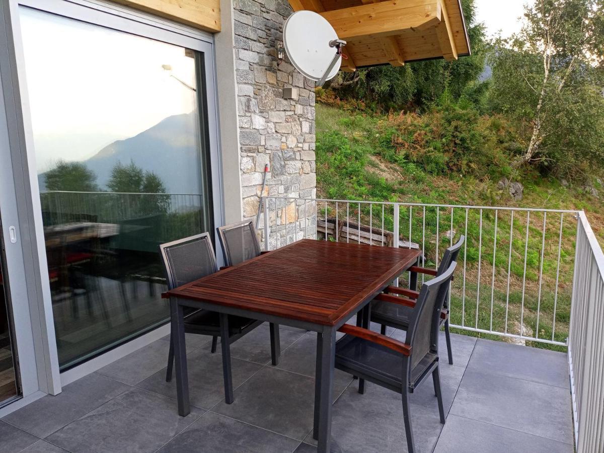 Casa Vacanze Ca'Del Miro Montemezzo Bugiallo Exterior photo
